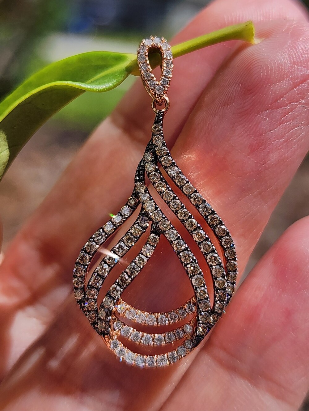 $2,500 Effy 14kt Rose Gold Chocolate Diamond Pendant